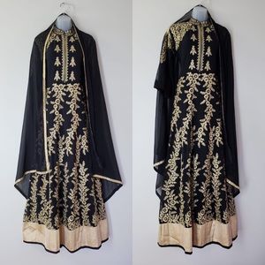 Black Gown 2 Piece with long sleeves Brand new